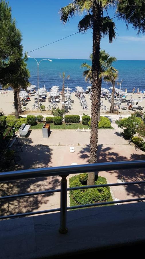 Mali I Robit Beachfront Apartment غوليم المظهر الخارجي الصورة