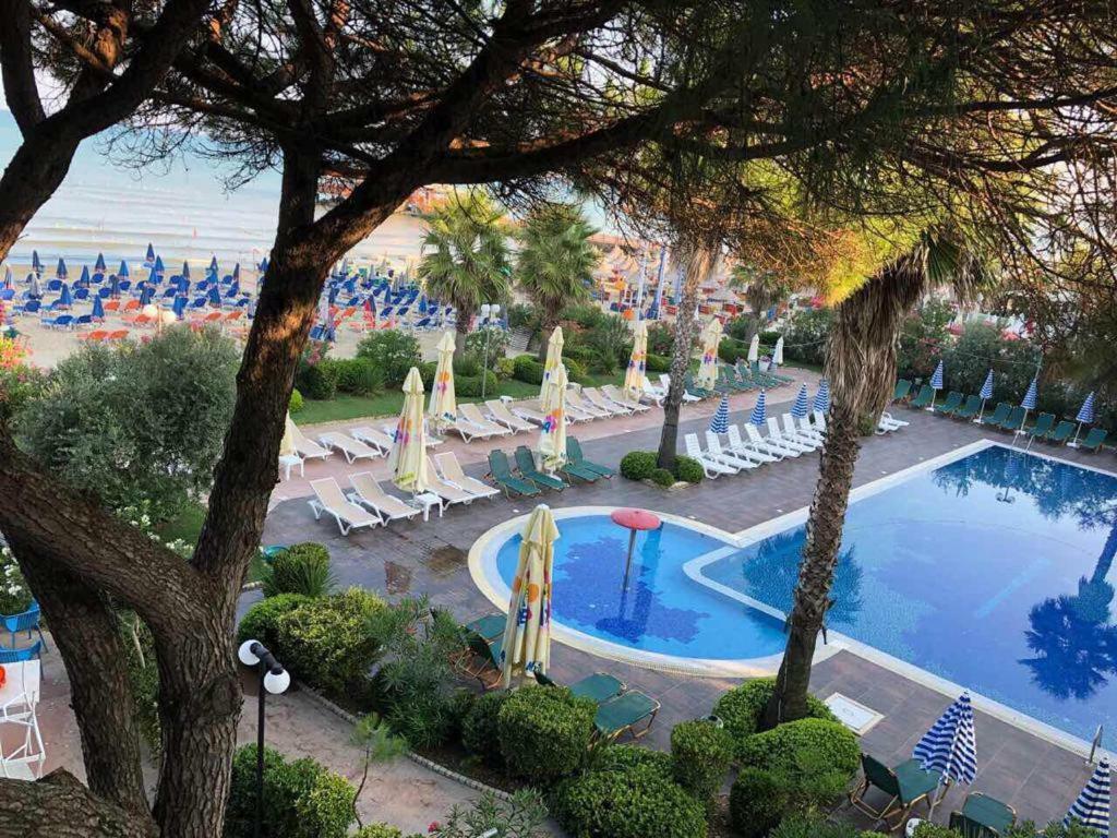 Mali I Robit Beachfront Apartment غوليم المظهر الخارجي الصورة
