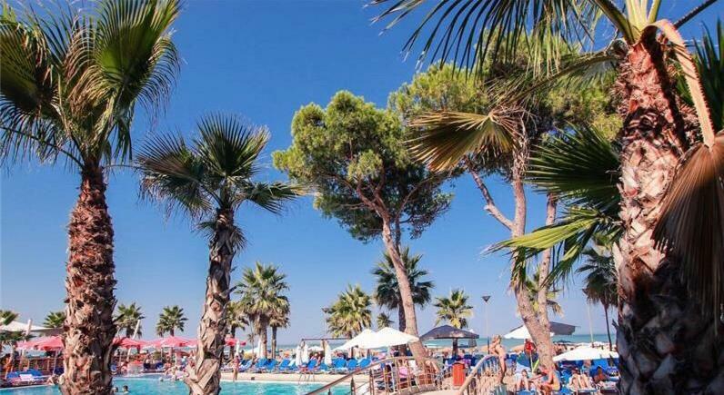 Mali I Robit Beachfront Apartment غوليم المظهر الخارجي الصورة