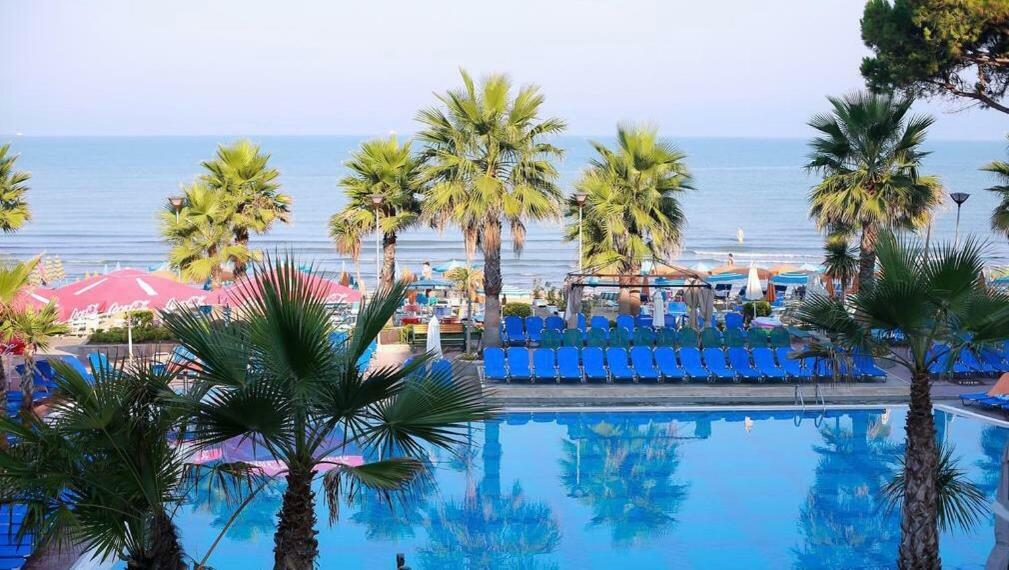 Mali I Robit Beachfront Apartment غوليم المظهر الخارجي الصورة