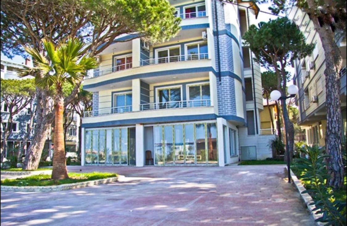 Mali I Robit Beachfront Apartment غوليم المظهر الخارجي الصورة