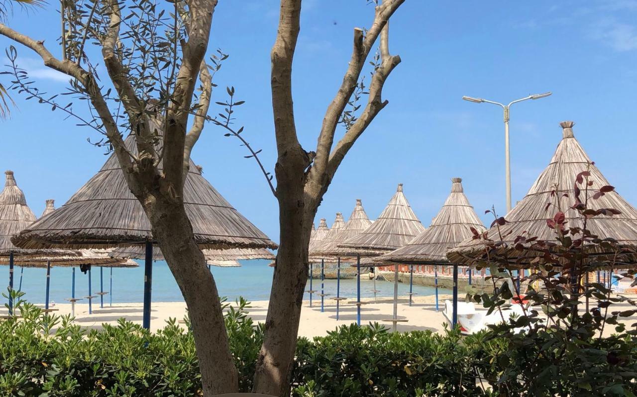 Mali I Robit Beachfront Apartment غوليم المظهر الخارجي الصورة