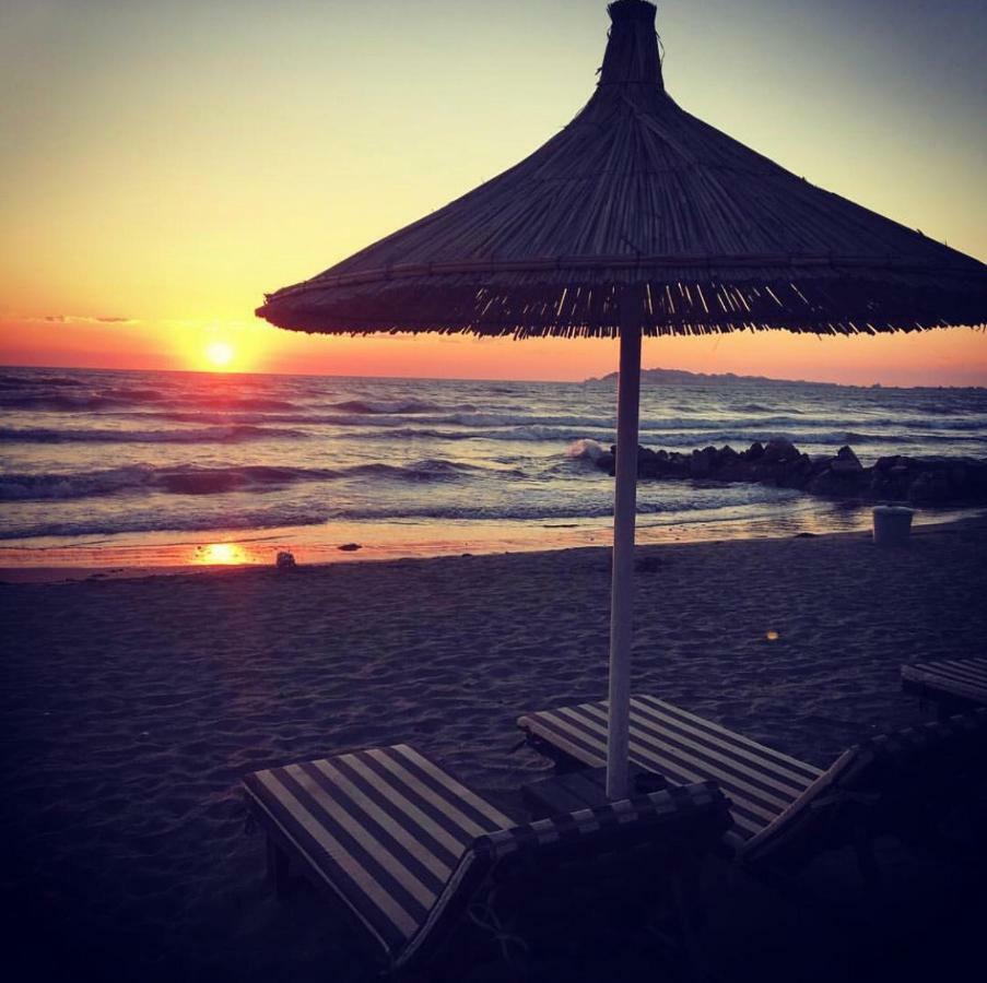 Mali I Robit Beachfront Apartment غوليم المظهر الخارجي الصورة
