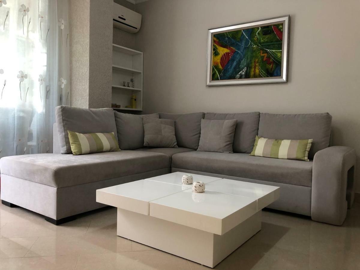 Mali I Robit Beachfront Apartment غوليم المظهر الخارجي الصورة